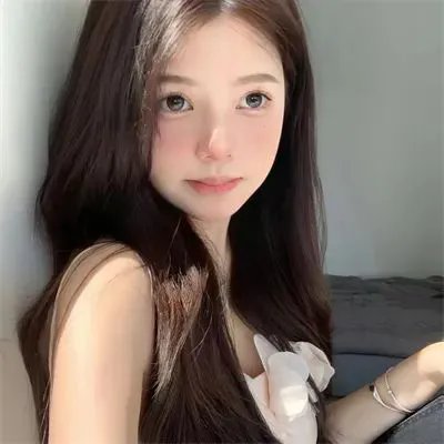 9顶假发的女孩